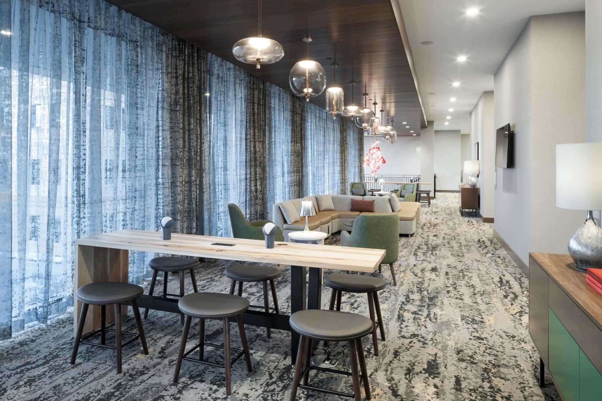 Hilton Garden Inn Madison Downtown, Wi Экстерьер фото