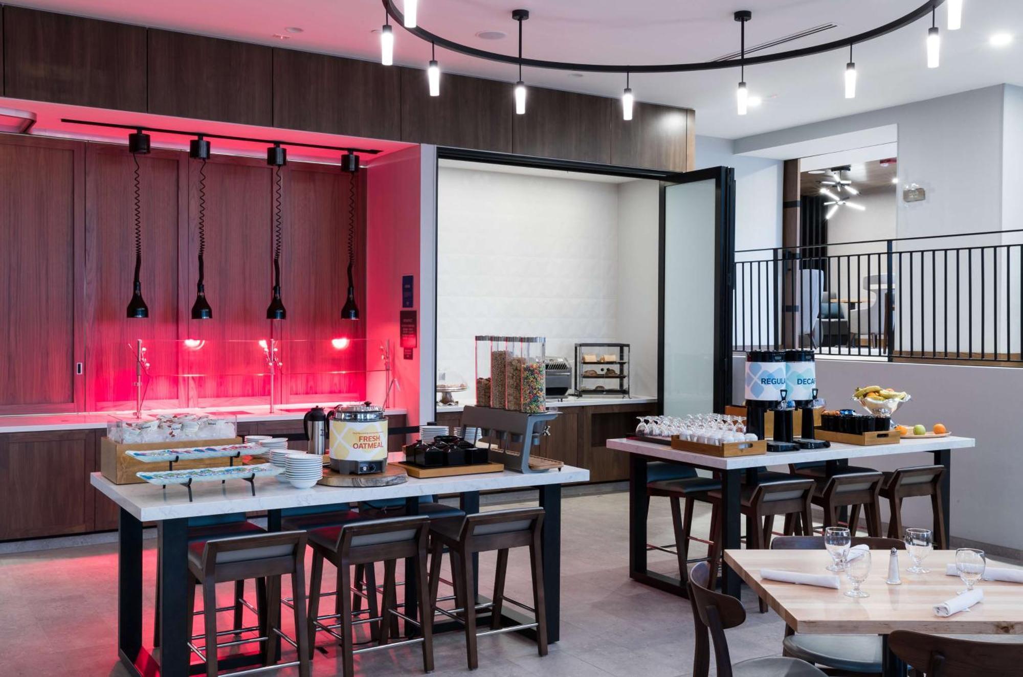 Hilton Garden Inn Madison Downtown, Wi Экстерьер фото