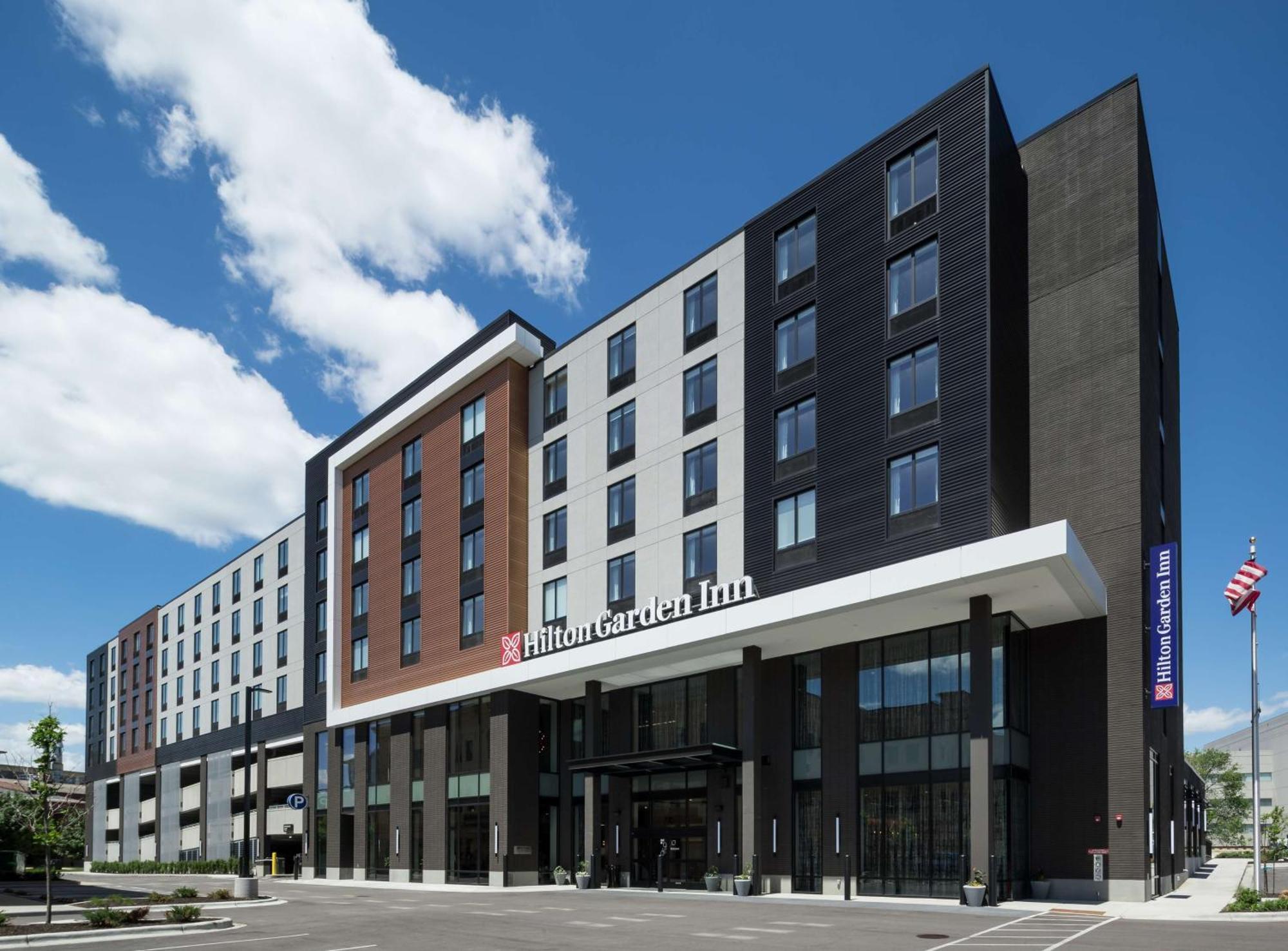 Hilton Garden Inn Madison Downtown, Wi Экстерьер фото